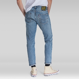 501 slim taper levi's