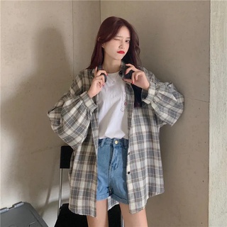 Plaid shirt women 2022  new Korean  style  design sense niche 