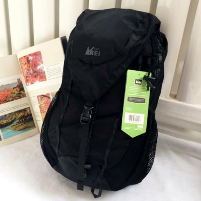 rei running backpack