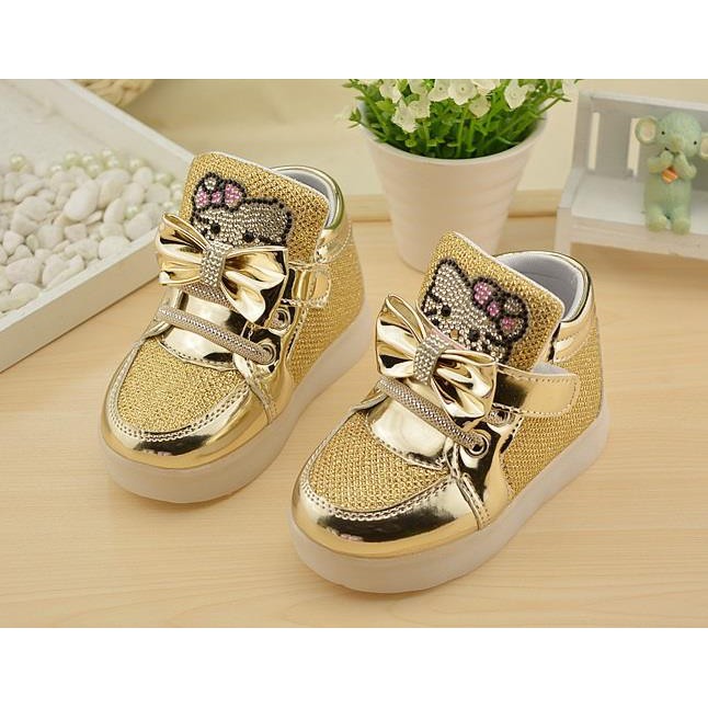 gold infant shoes size 4