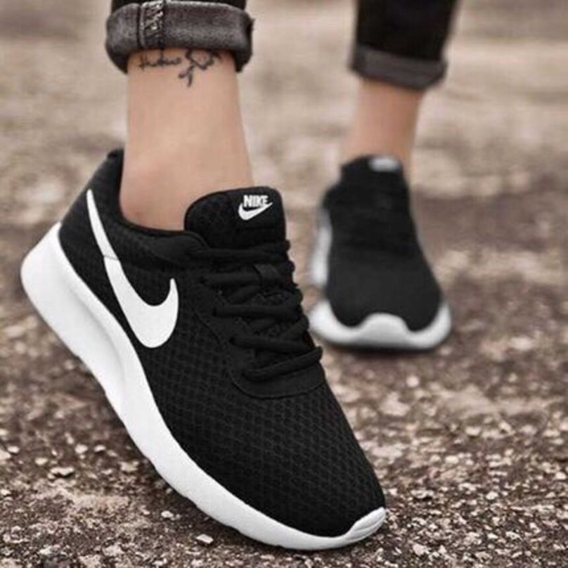 sports shoes for women