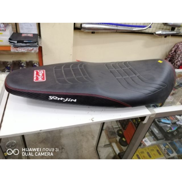 🇹🇭Honda future 🇹🇭(wave 125i) seat racing cutting nipis | Shopee Malaysia
