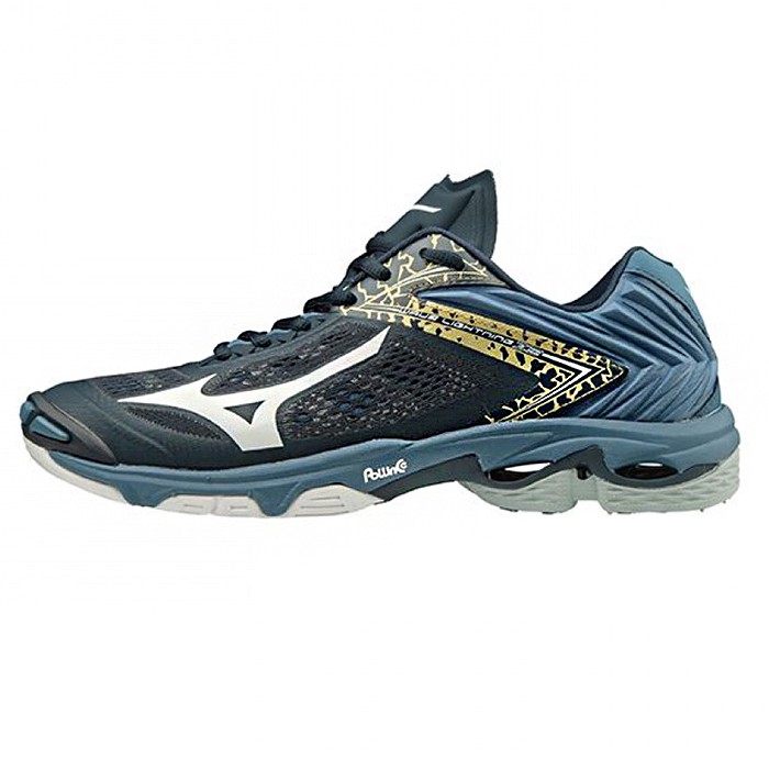 mizuno volleyball shoes malaysia