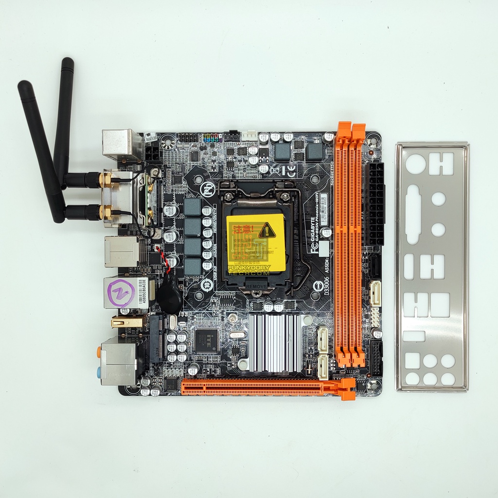 Gigabyte GAB85N PHOENIXWIFI Mini ITX LGA1150(4th Gen) Motherboard