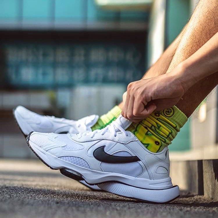 nike air zoom division on feet