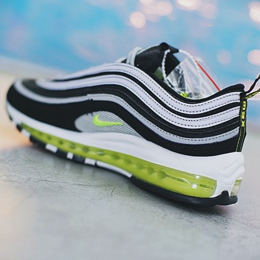 light green air max 97