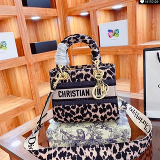 Dior Handbags Handbags Prices And Promotions Women S Bags Oct 2021 Shopee Malaysia
