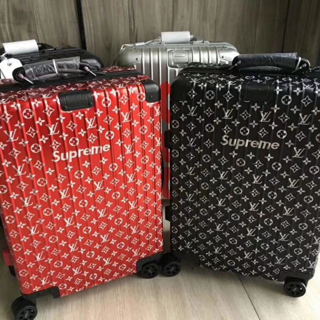 Mala LV Supreme Red  Supreme, Red, Luggage