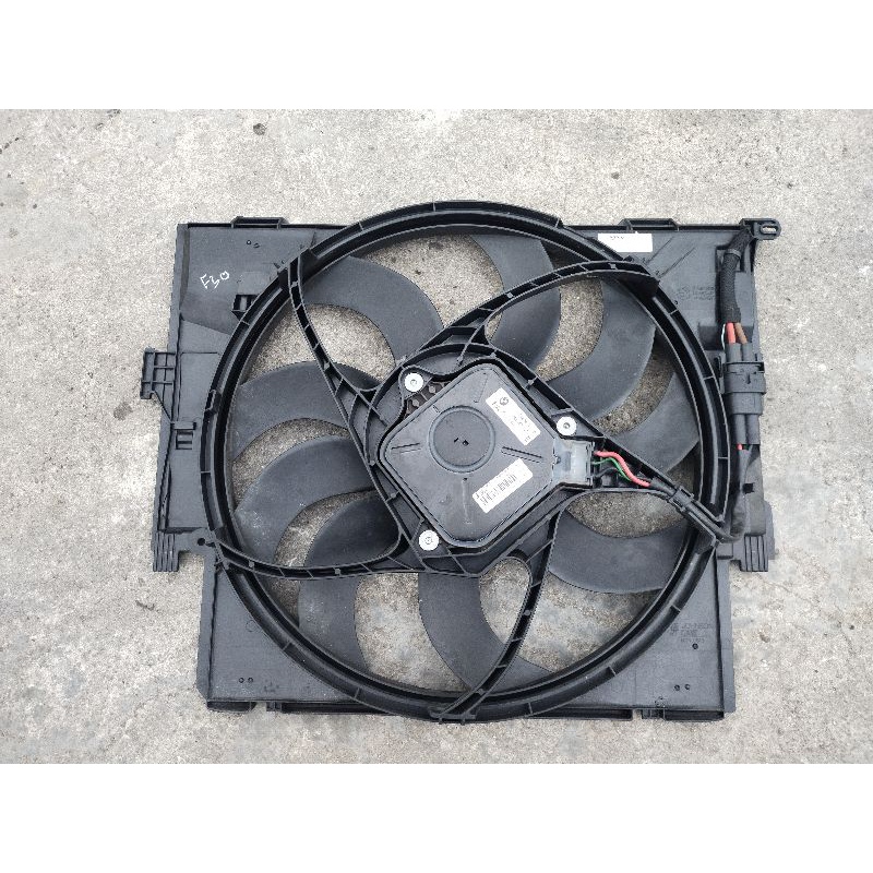 BMW f30 radiator fan original Shopee Malaysia