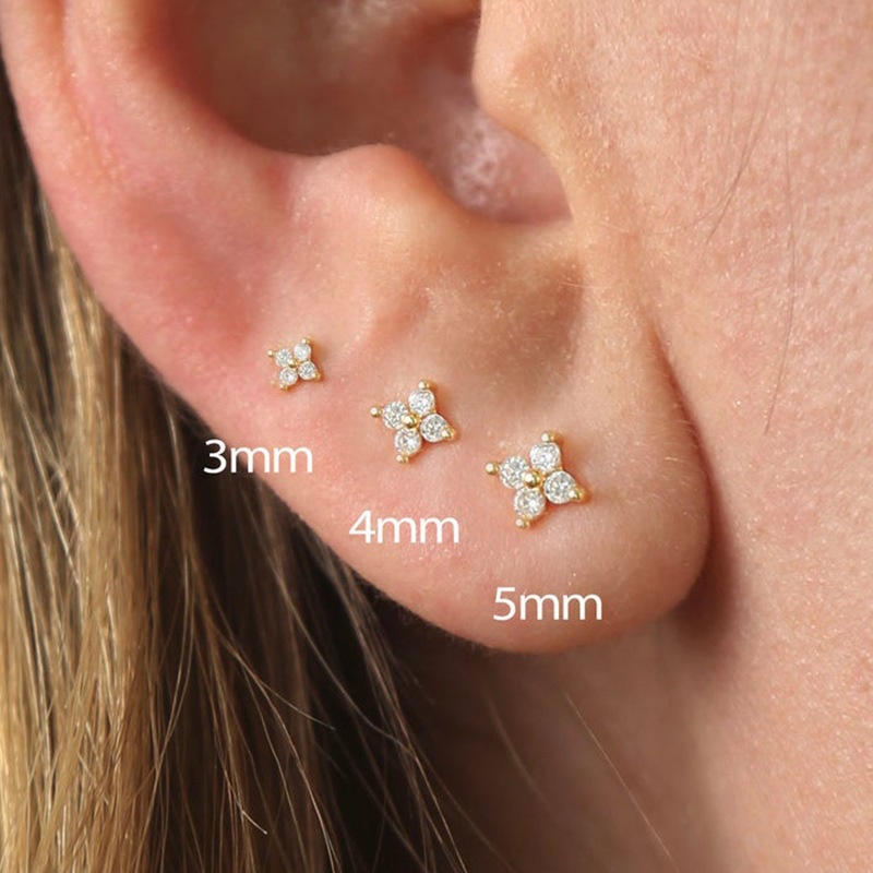 Dainty Flower Earrings for Women Korean Cute Zircon Gold Color Piercing Cartilage Ear Studs Female Aesthetic Jewelry Gift KCE038