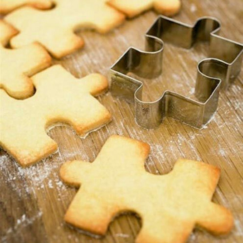 different shaped cookie cutters