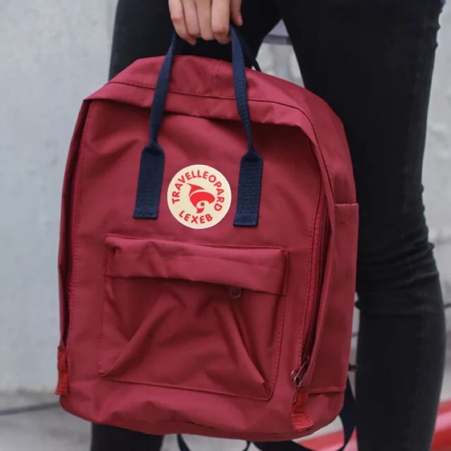 maroon kanken bag