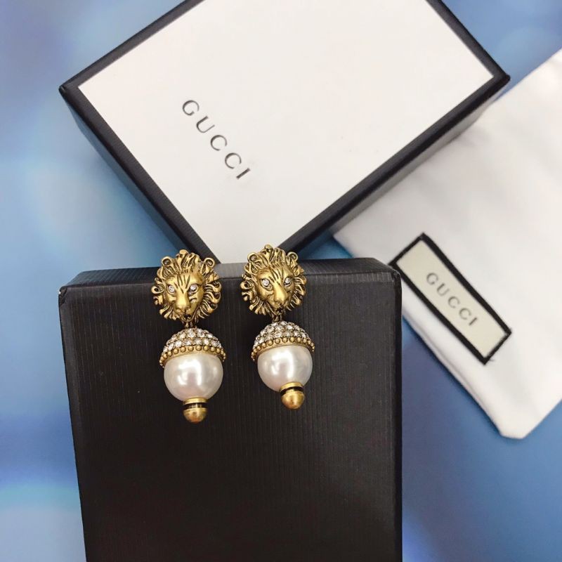 🎀Gucci Lion Head Crystal And Pearl Clip Earrings come with Gift Box Paper  Bag 🎀 | Shopee Malaysia