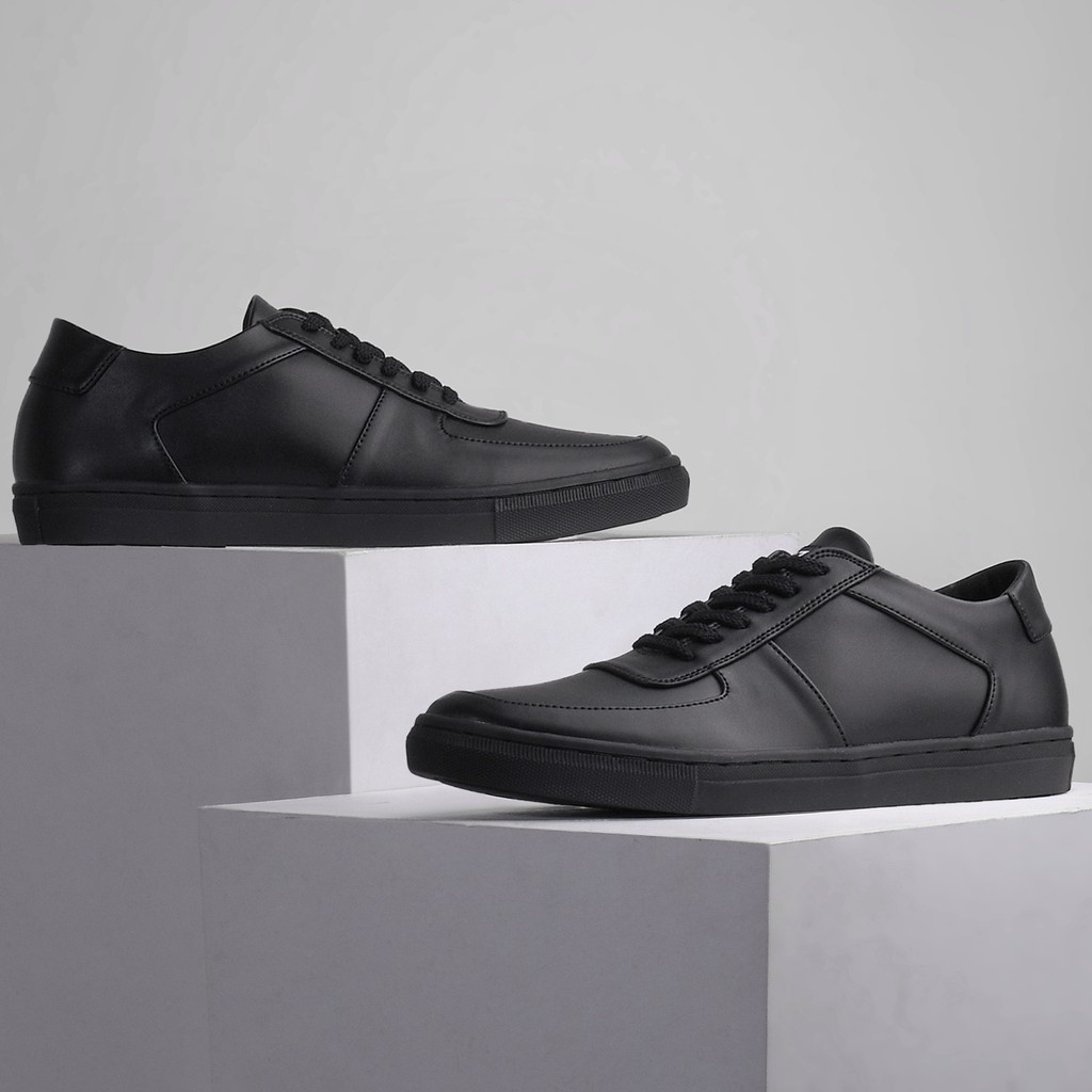 Famo Full Black (Reyl / Rp Original) Latest Men Shoes Full Black ...