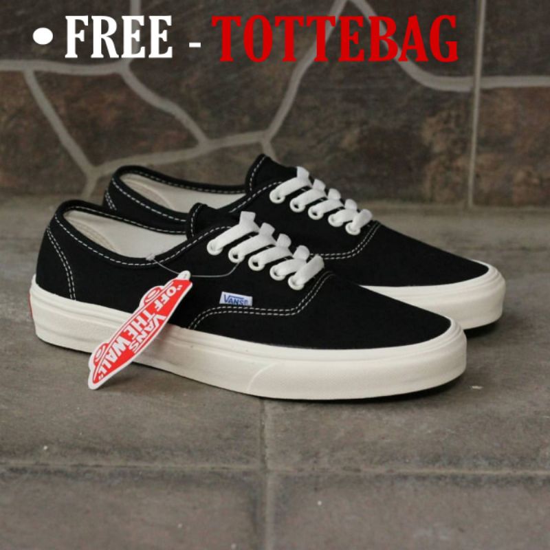 vans authentic og black white