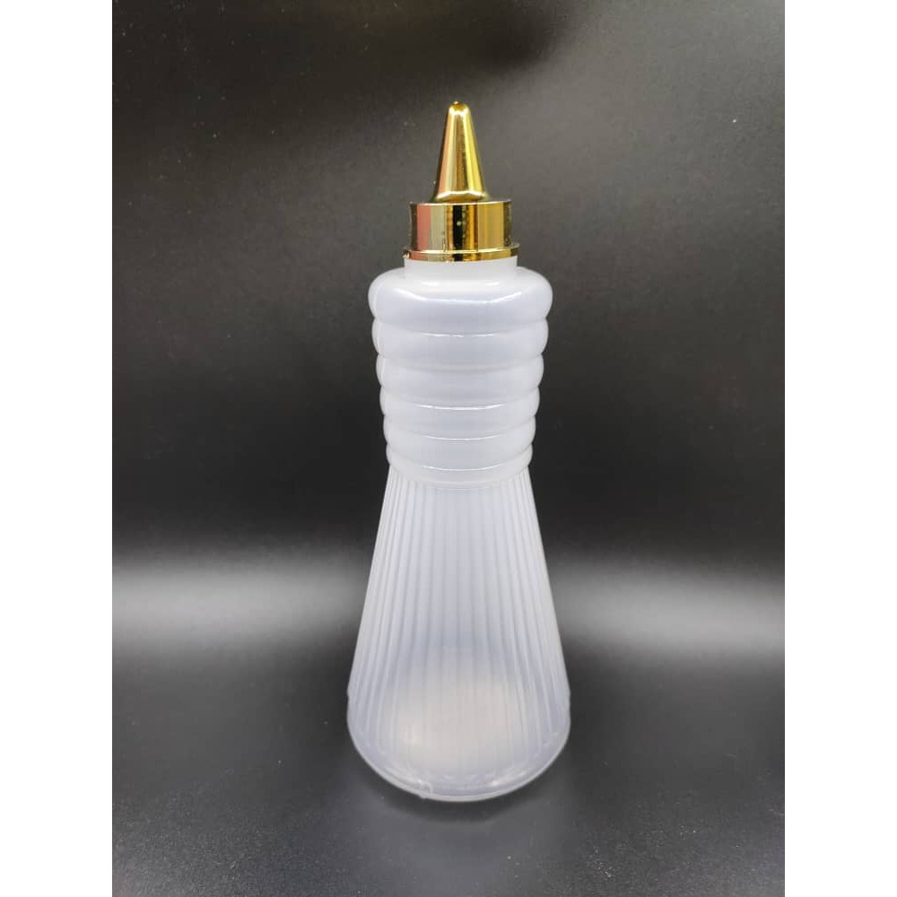 Saloon Use Shampoo squeeze Bottle (gold cap) Shopee Malaysia