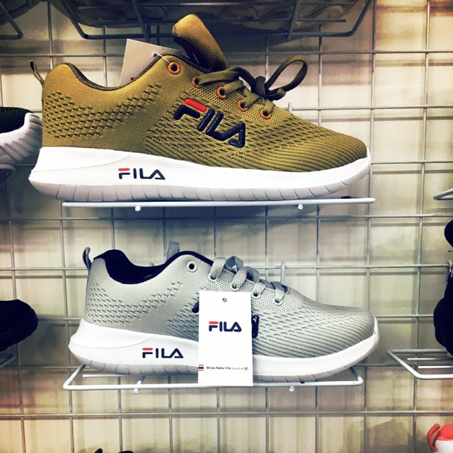 fila sports shoes price
