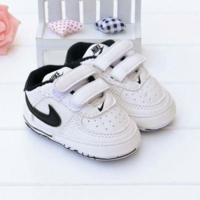 Prewalker shoes - nike white | Shopee 