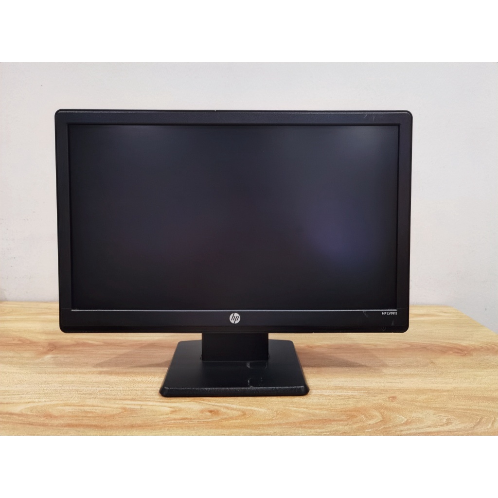 Monitor HP LV1911 LED 18.5inch widescreen Resolution 1366 x 768 used