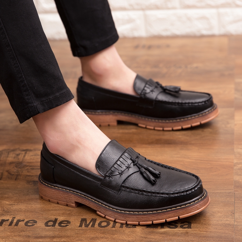 mens leather slip on boat shoes