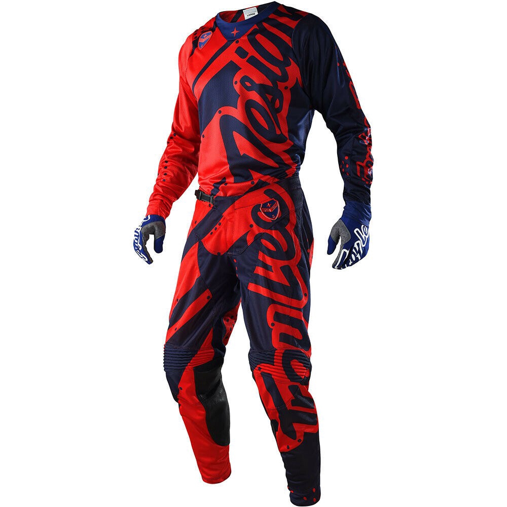 red dirt bike gear