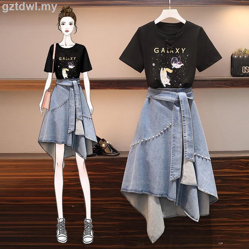 black denim skirt outfit plus size