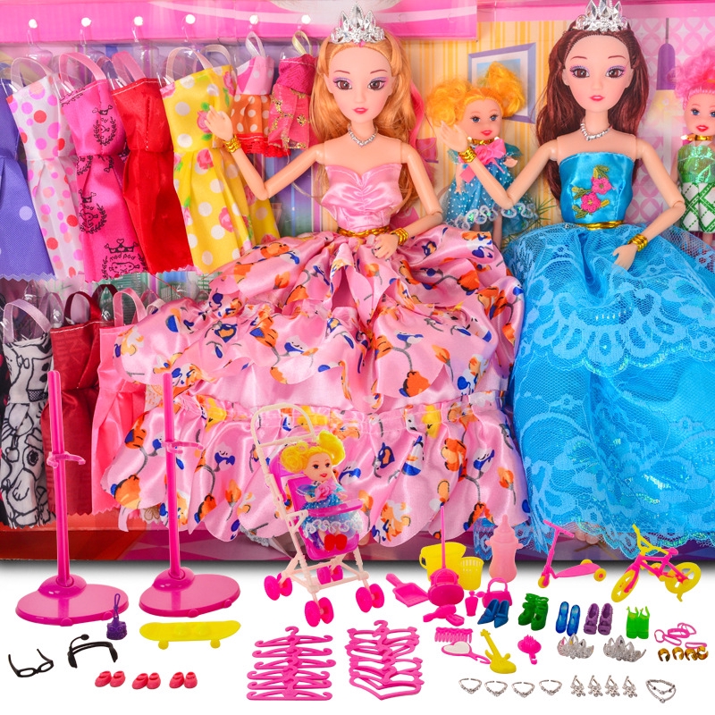 barbie doll set with dresses