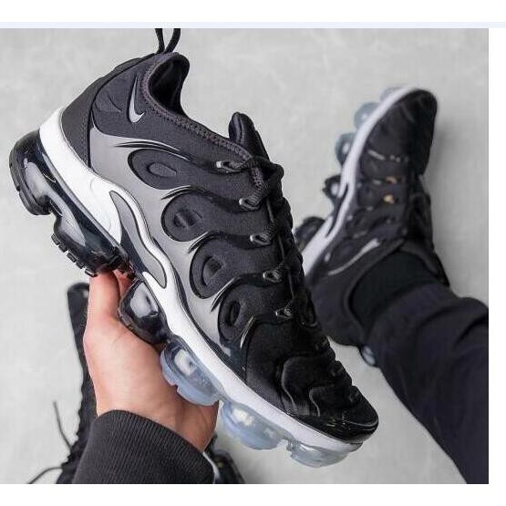 nike air vapormax plus 924453