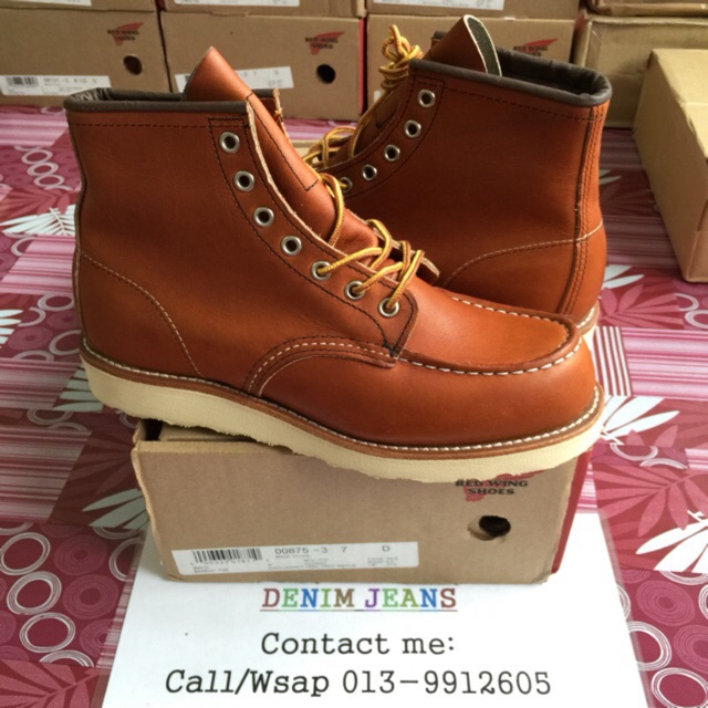 classic moc toe boots 875