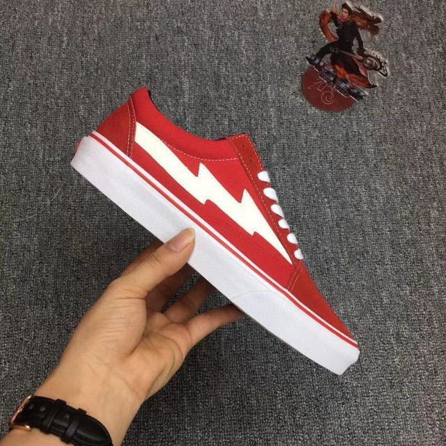 the flash vans