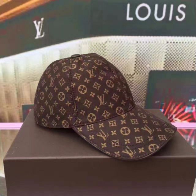 louis vuitton dad hat