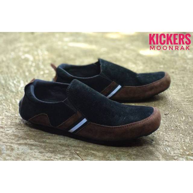 mens slip on kickers