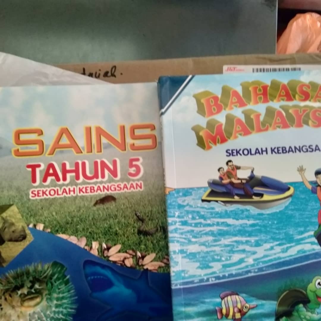 Teks 5 buku sains tahun Buku Teks