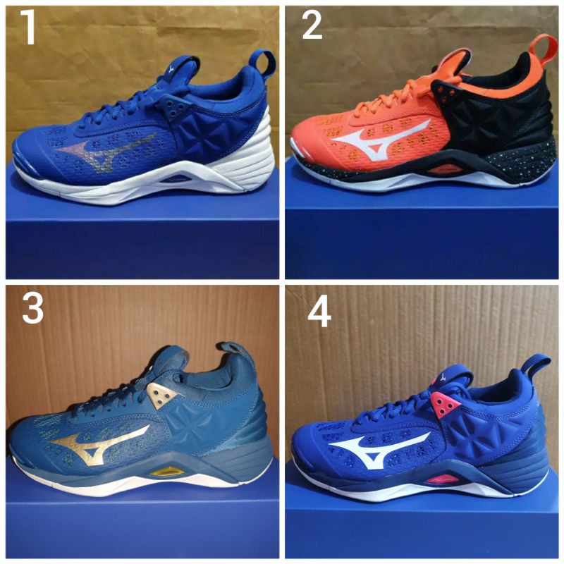 mizuno wave momentum volleyball shoes