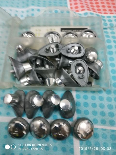 adidas f50 replacement studs