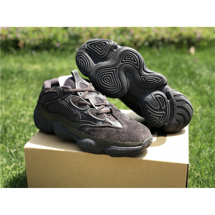 yeezy desert rat 500 utility black