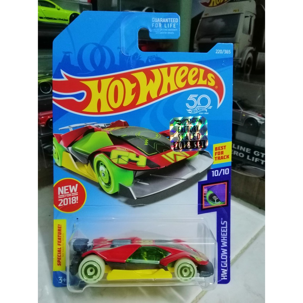 hot wheels glow wheels 2018