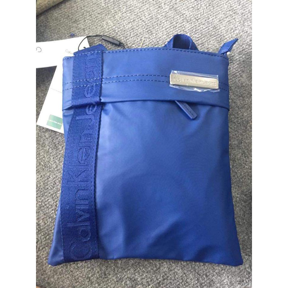 calvin klein blue handbag