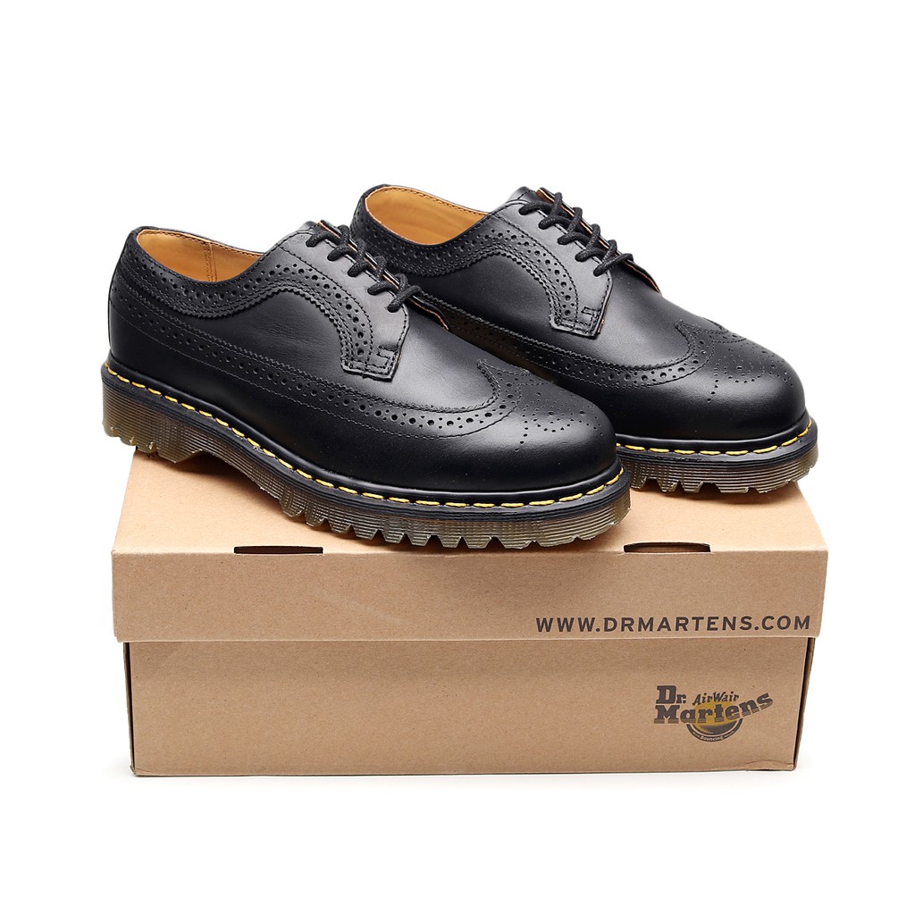 dr marten wingtip