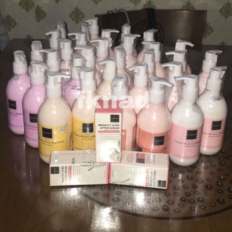 lotion scarlett jolly