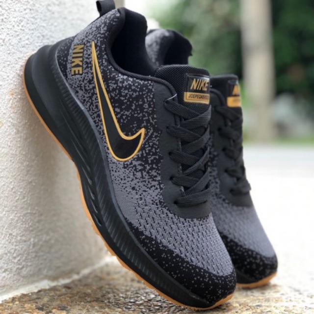 nike zoom gold and black