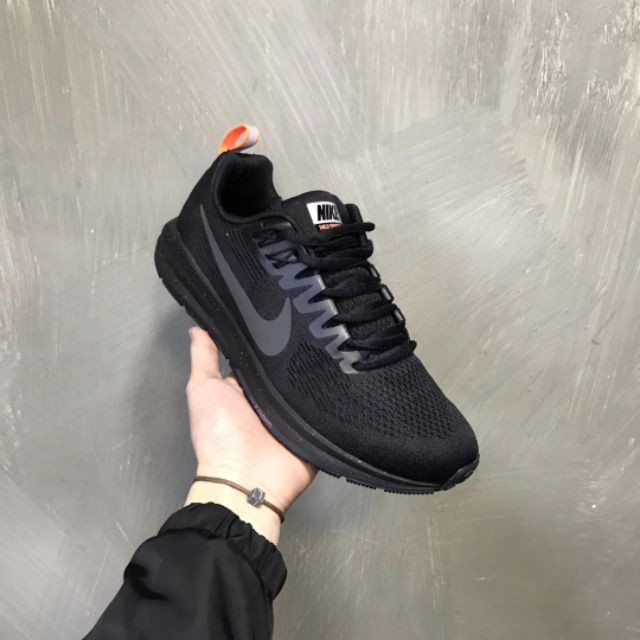 nike zoom shoes