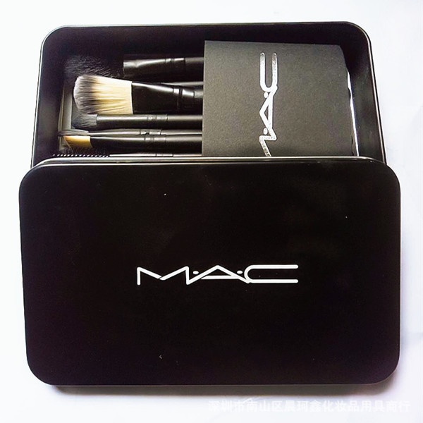 Branded Mac Professional Makeup Brush 12 Pcs Set
