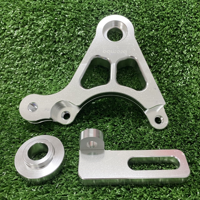 CLEAR STOK P34 CALIPER 2POT NISSIN TAPAK BELAKANG REAR BRACKET Y15 V1