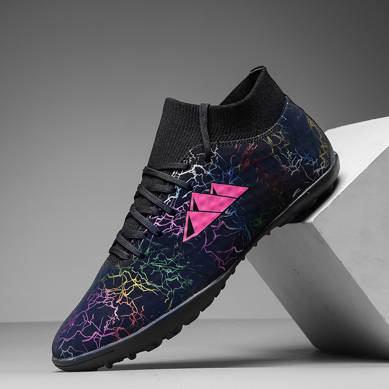 inside soccer shoes