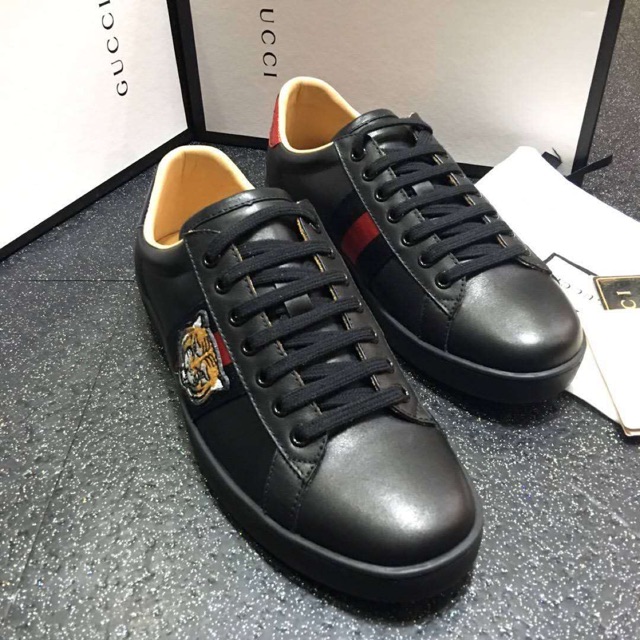 gucci ace black tiger