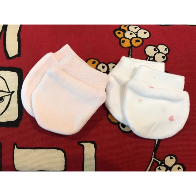 teething mittens mothercare