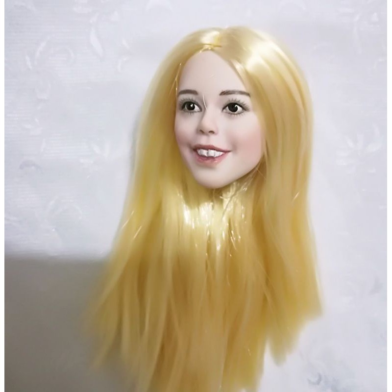 1 6 Scale Female Straight Blond Hair Head Sculpt F 12 Pale Skin