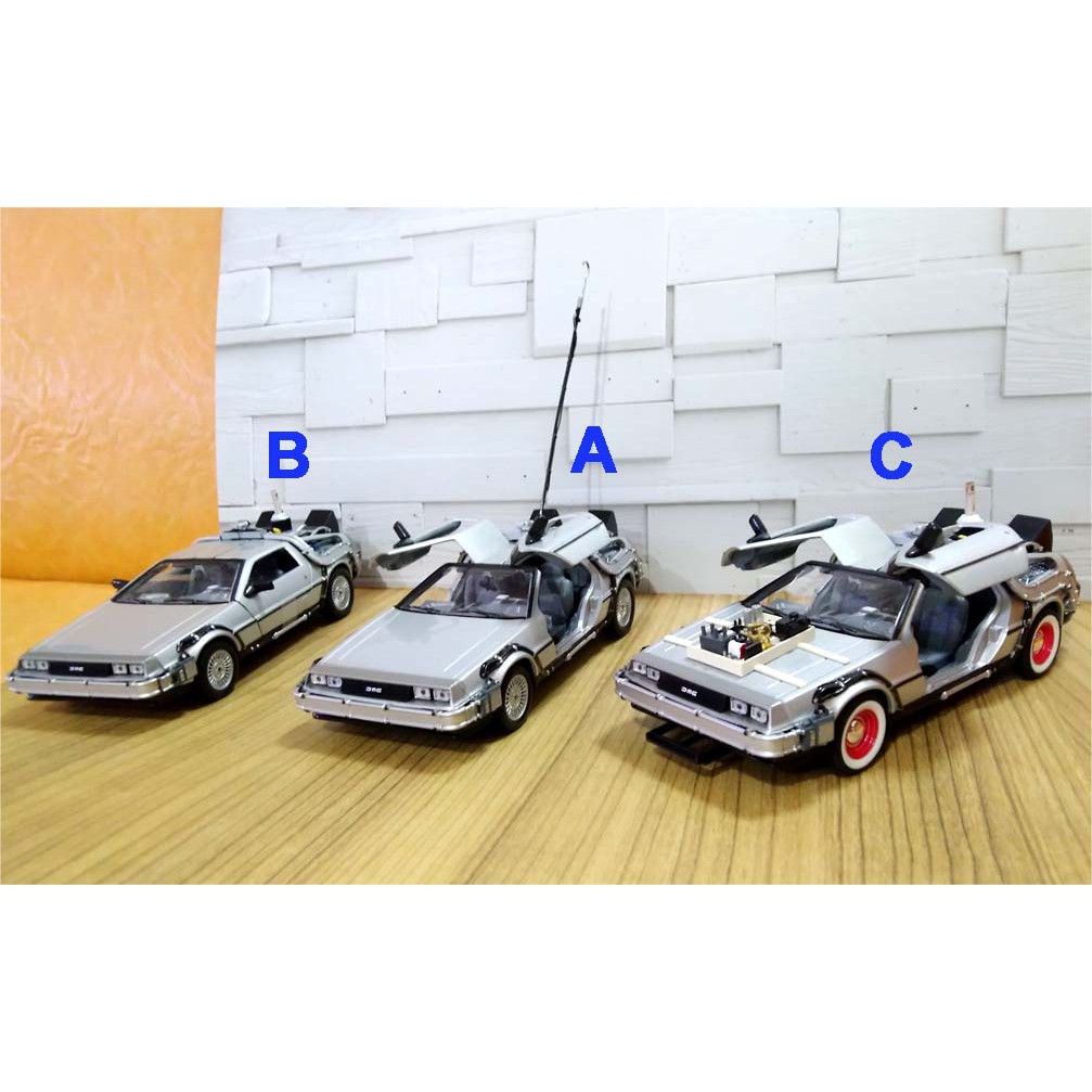 Diecast Welly 1:24 Delorean Time 