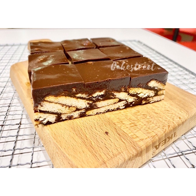 READY STOCK] Kek Batik Nutella (Batella)  Shopee Malaysia